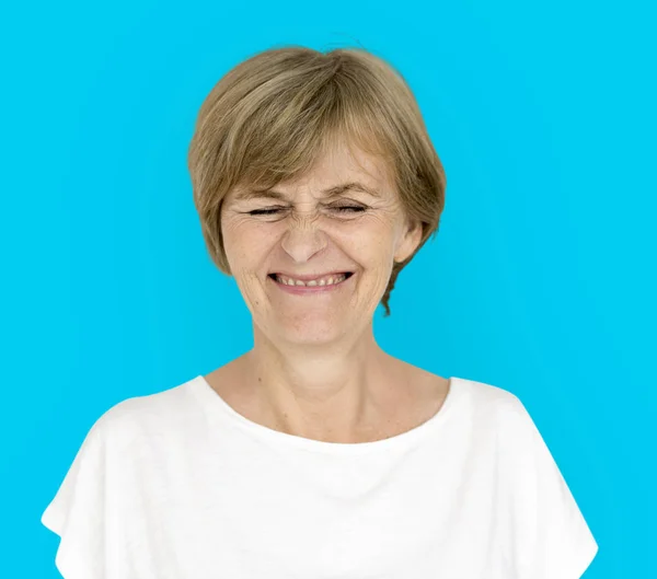Volwassen vrouw glimlachen — Stockfoto