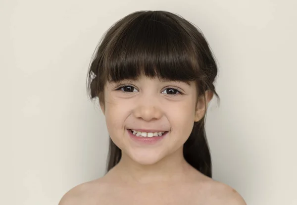 Adorable niña sonriendo — Foto de Stock