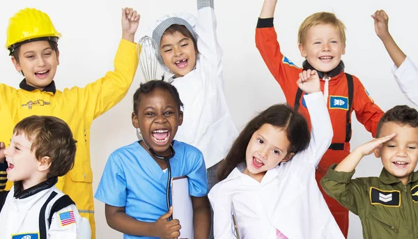 Divers enfants en costumes — Photo