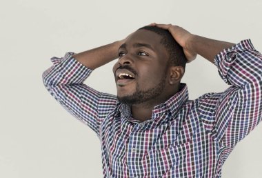 siyah elbise erkek genç hayran