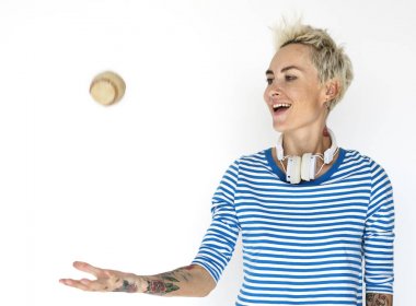  kadın holding beyzbol