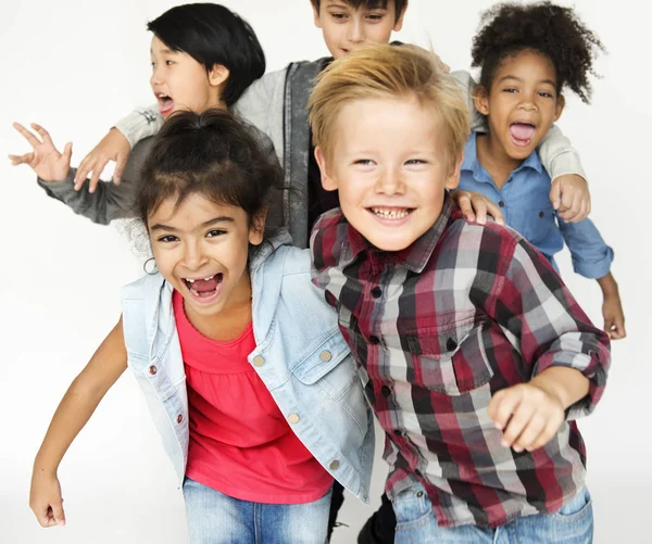Barnen firar part — Stockfoto