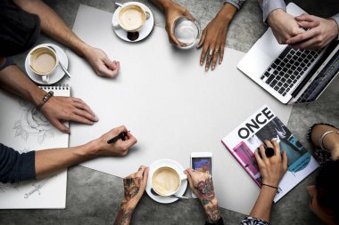 Takım birlikte beyin fırtınası