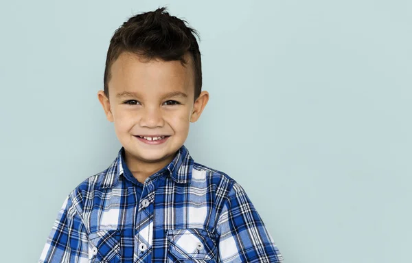 Schattige lachende jongen — Stockfoto