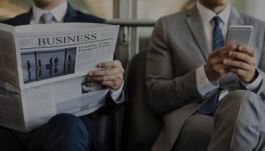 Gazetede iş erkek