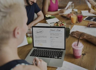 Fitness genç yetişkinler toplantısında