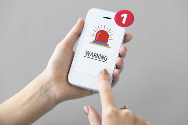  Smartphone kullanarak eller