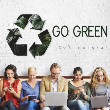 farklı aygıtlar kullanan kişiler