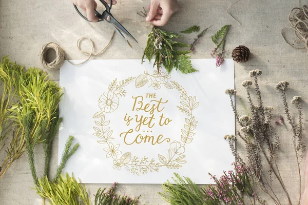 Florist woman with scissors — Stock Photo, Image