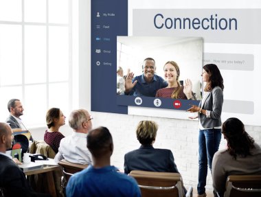 İş adamları sunumda