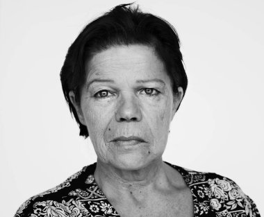 Yaşlı bir kadının portresi