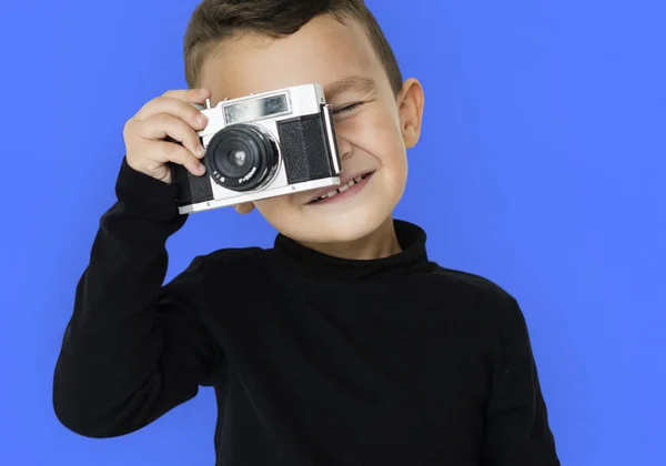 Foto van de jongen nemen met Camera — Stockfoto