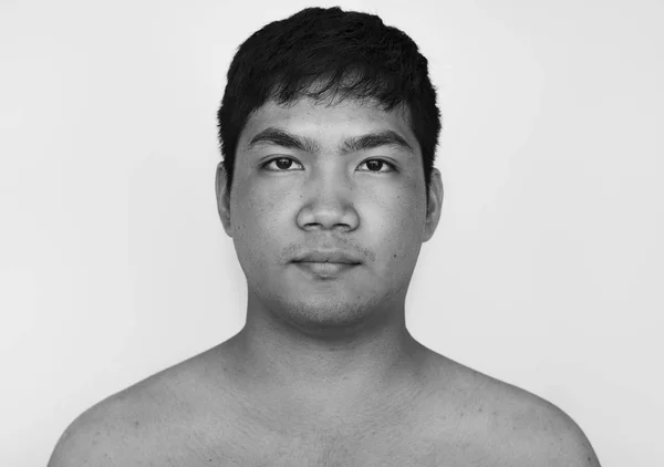 Asiatisk etnicitet ung man — Stockfoto