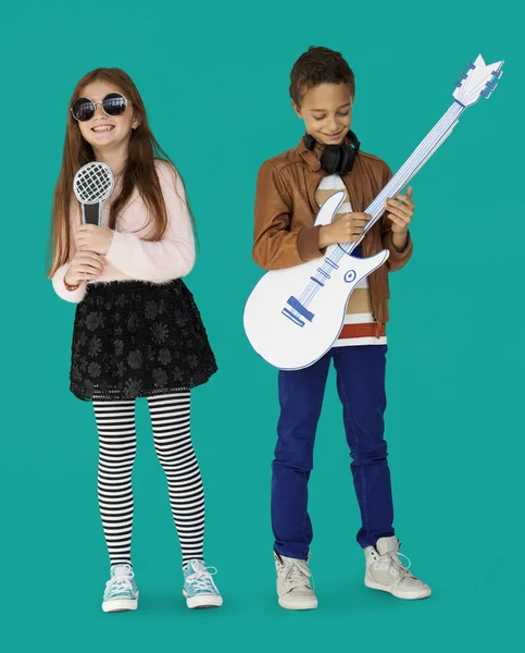 Niños Músicos Cantante y guitarrista — Foto de Stock