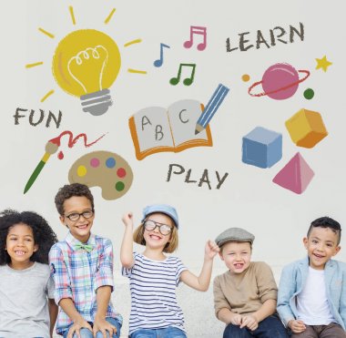 Neşeli Çocuklar eğlenin