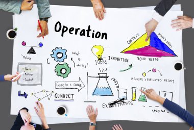 iş adamları tartışıyor