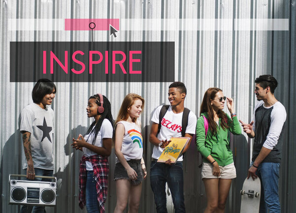 многонациональный народ веселится вместе
