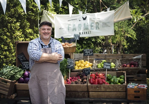 Man owner of organic shop — Stock Photo, Image