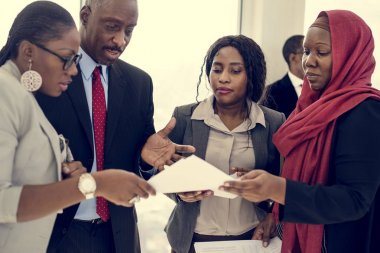 beyin fırtınası insanlar ve okuma 