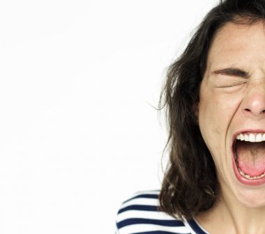 genç kadın çığlığı