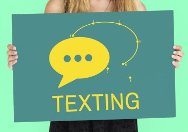 kadın holding tasarlamak