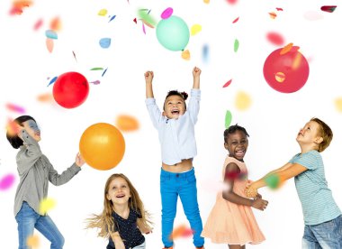 Çocukların doğum günü partisi