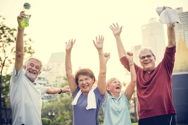 Sportiga ledande personer — Stockfoto