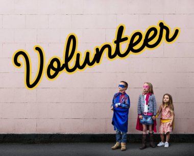 Çocuk süper kahraman kostümleri