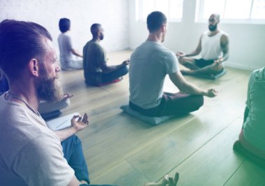 İnsanlar üzerinde meditasyon