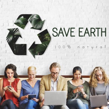 farklı aygıtlar kullanan kişiler