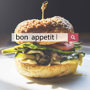 sebze ile ev yapımı lezzetli Hamburger