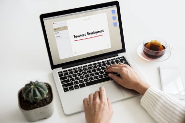 Çalışma alanı tablosu dizüstü bilgisayar