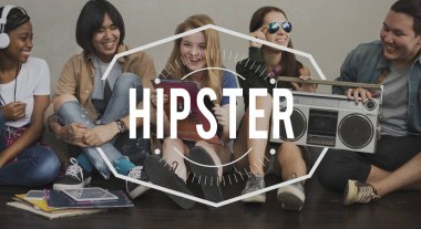 Hipster arkadaşlar müzik dinleme