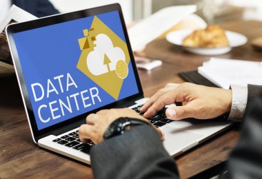 klavyede yazarak işadamı