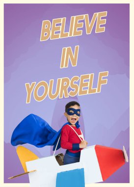 Çocuk giyen süper kahraman kostümü  