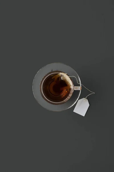 Fekete forró tea csészében — Stock Fotó