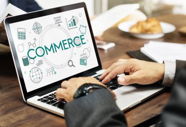 klavyede yazarak işadamı