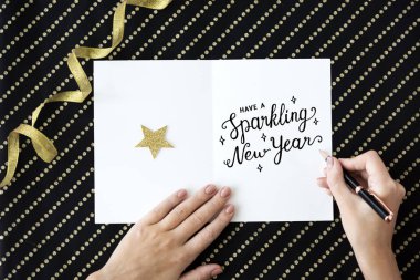 tebrik kartı üzerinde yazma kişi