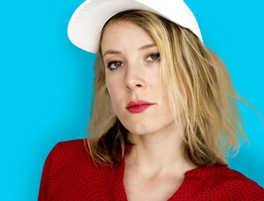  kadın kırmızı ruj