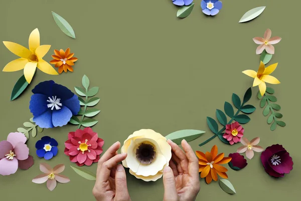 A személyi papercraft virágok — Stock Fotó