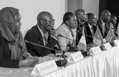 Konferans Uluslararası insanlar