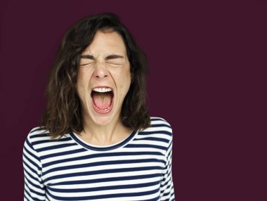 genç kadın çığlığı