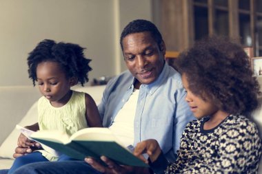 babası kızı ile vakit