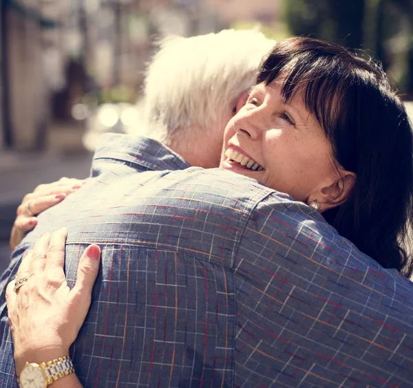 Senior couple in love embracing — Stock Photo, Image