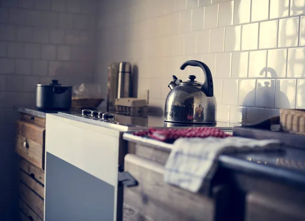 Кухонный Дом Чайником Оригинальный Фотосет — стоковое фото