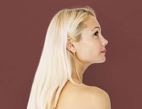 Kaukasiska blond kvinna — Stockfoto