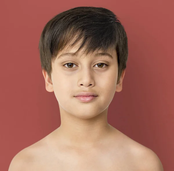 裸の胸を持った少年 — ストック写真