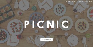 gıda ile ahşap masa