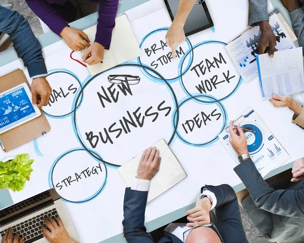 Gente de negocios Brainstorming —  Fotos de Stock