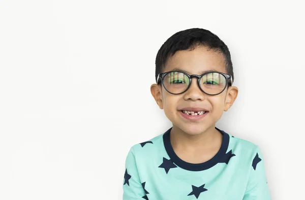 Chłopiec w okularach — Zdjęcie stockowe